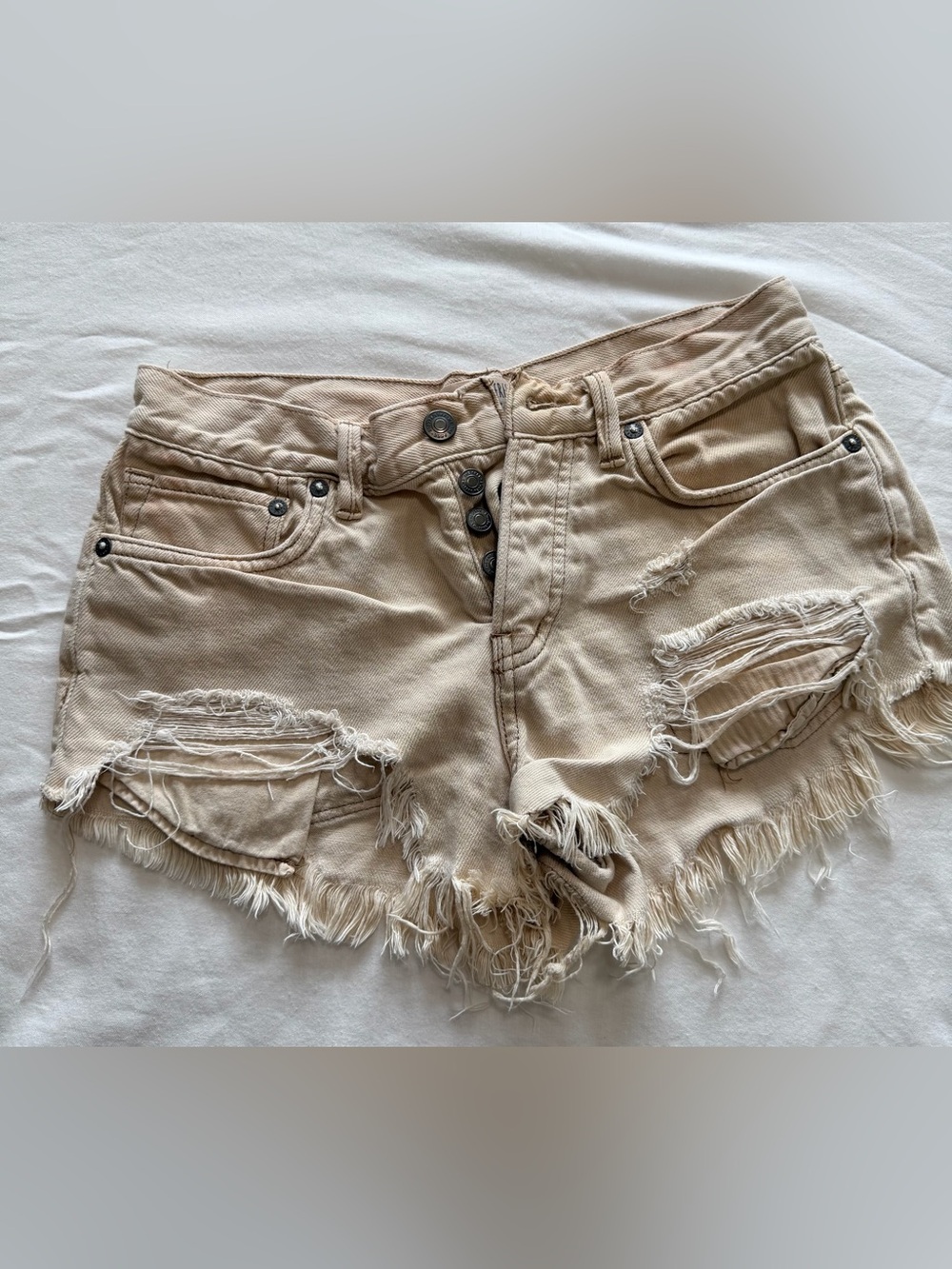 Free people Beige Distressed Women's Denim Shorts size 24